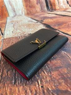 LOUIS VUITTON CAPUCINES COMPACT WALLET TAURILLON LEATHER Like New, Pawn  Central, Portland